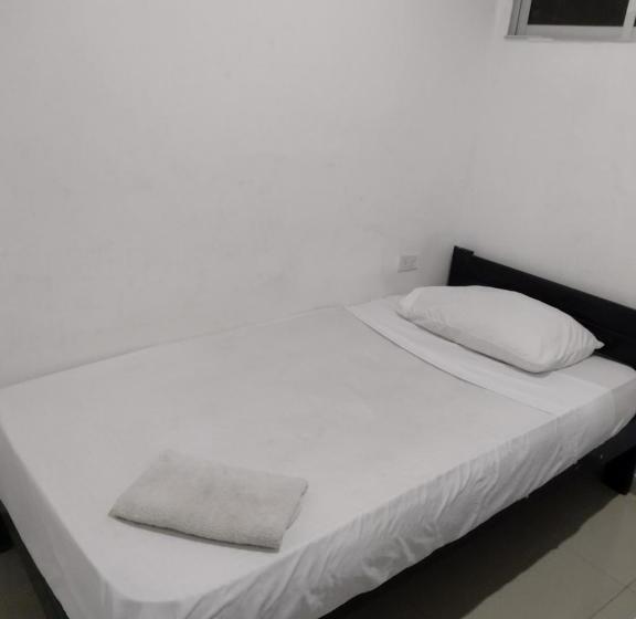 پانسیون Manga Home   Hostal Cartagena