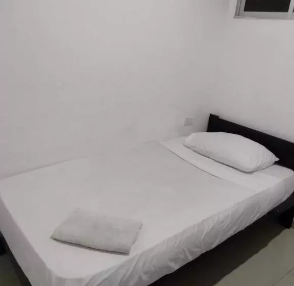 پانسیون Manga Home   Hostal Cartagena