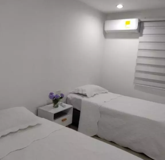 پانسیون Manga Home   Hostal Cartagena