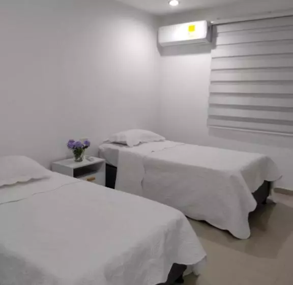 پانسیون Manga Home   Hostal Cartagena