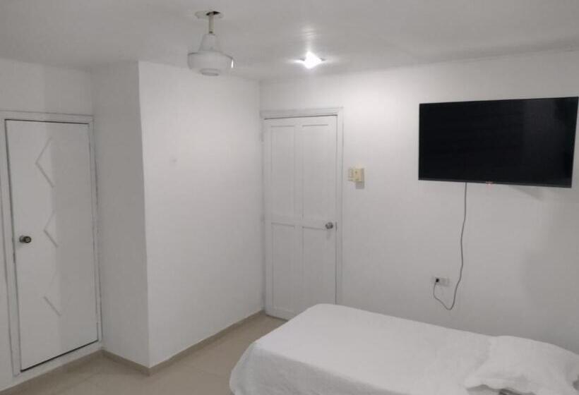 پانسیون Manga Home   Hostal Cartagena