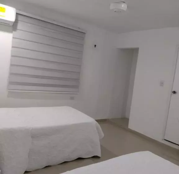 پانسیون Manga Home   Hostal Cartagena