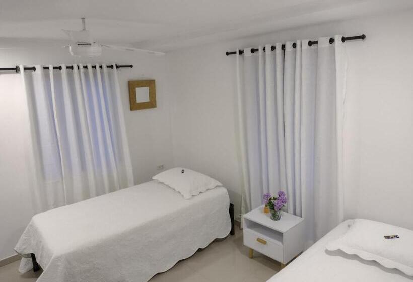 پانسیون Manga Home   Hostal Cartagena