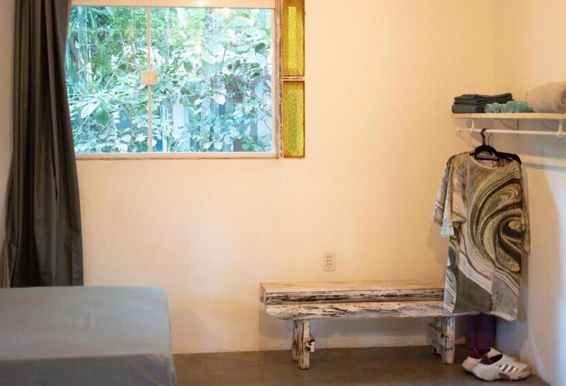 Pensão Oxóssi Suites