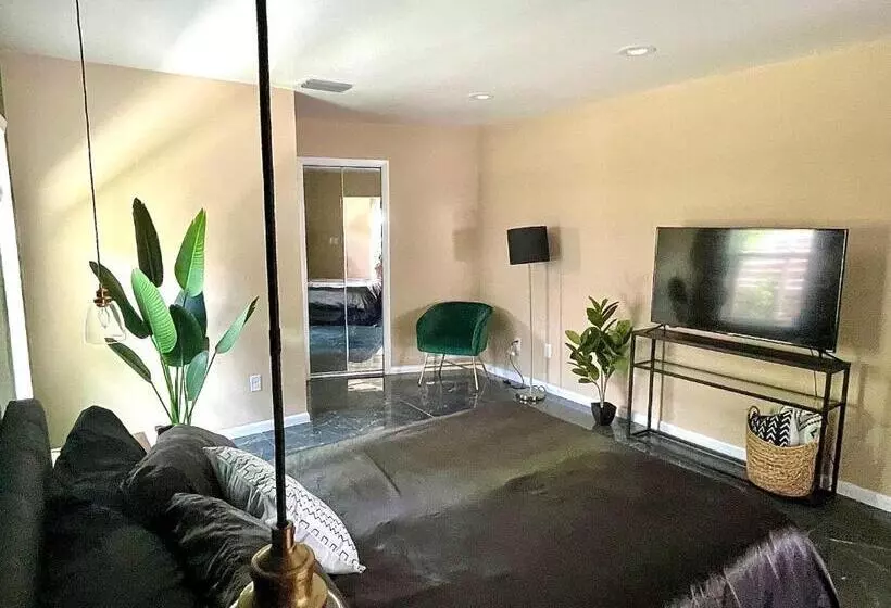 Majatalo Private Suite With Shared Pool