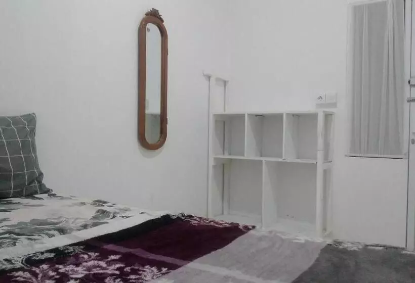 Majatalo Rumah 25 Syariah