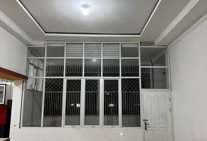 Majatalo Rumah 25 Syariah
