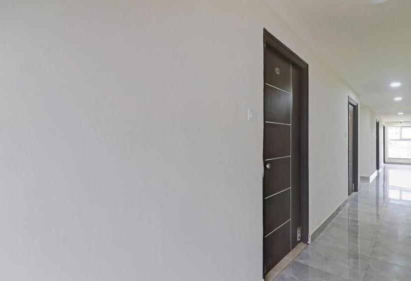 Townhouse Oak Hotel Rhythm