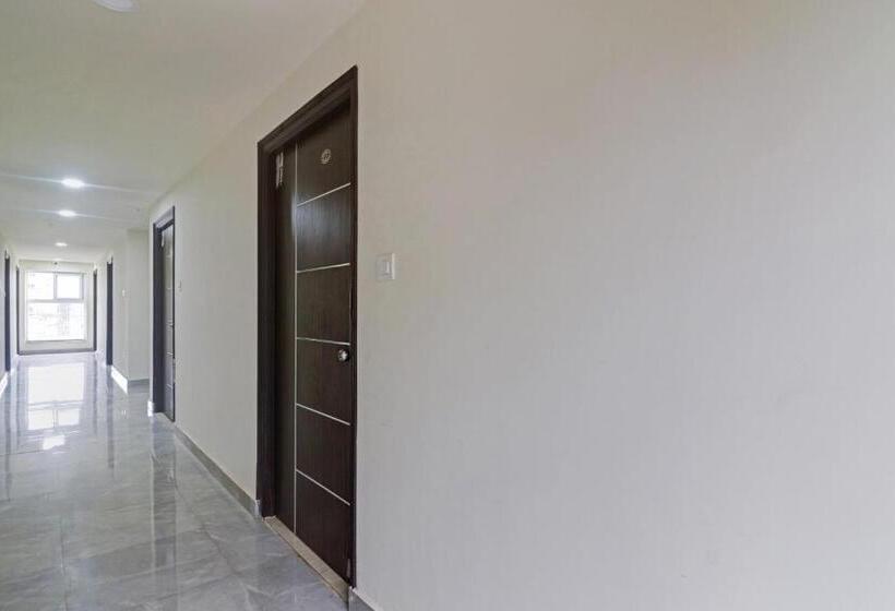 Townhouse Oak Hotel Rhythm