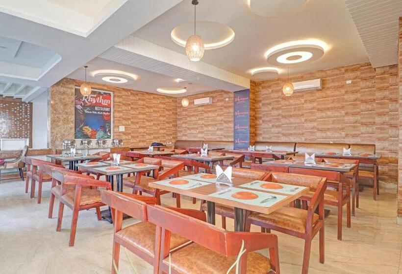 Townhouse Oak Hotel Rhythm