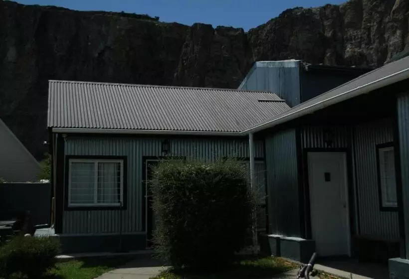 هاستل Complejo Don Joel