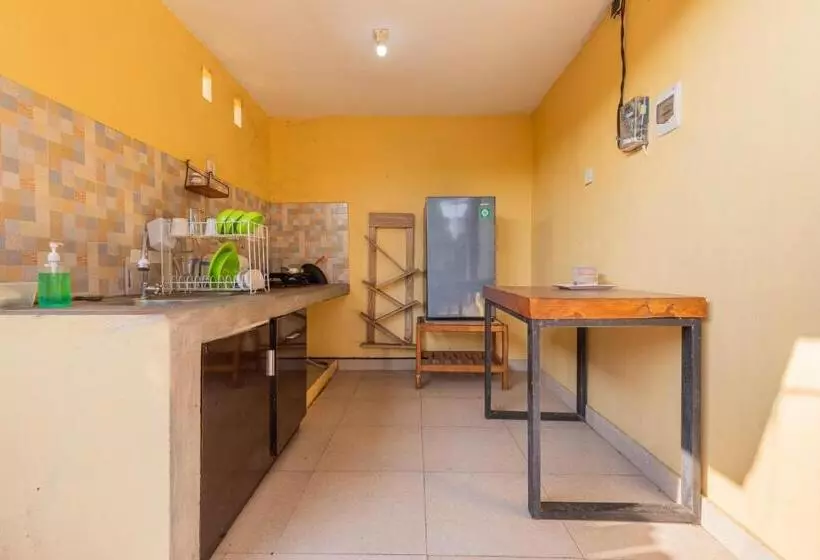 Retkeilymaja Kubu Selat Villa And Glamping