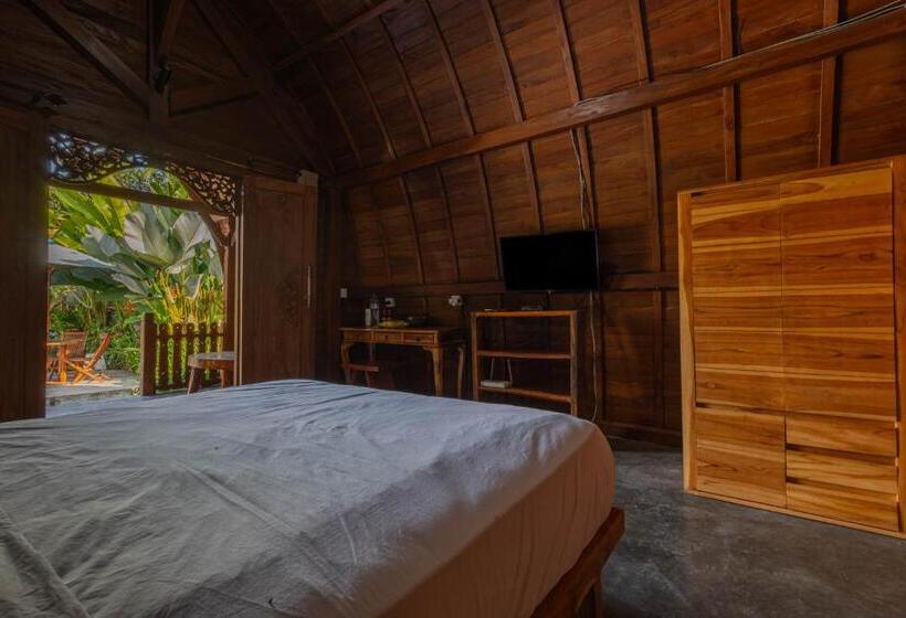 Общежитие Kubu Selat Villa And Glamping