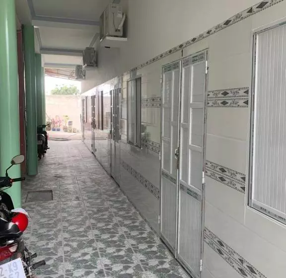 هاستل Nhà Nghỉ   Homestay Toàn Thịnh
