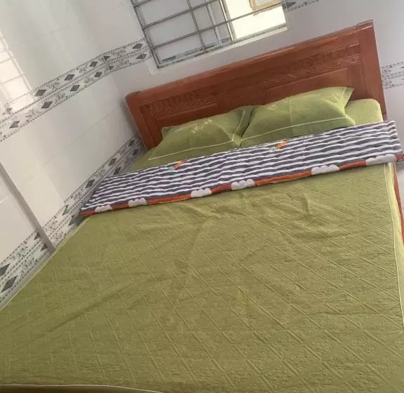 هاستل Nhà Nghỉ   Homestay Toàn Thịnh