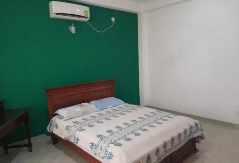 Aruliya Care Wellness Resort Gintota
