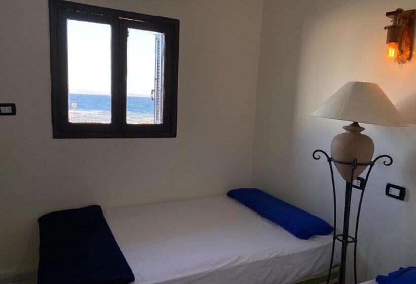 مبيت وإفطار Caesar Camp