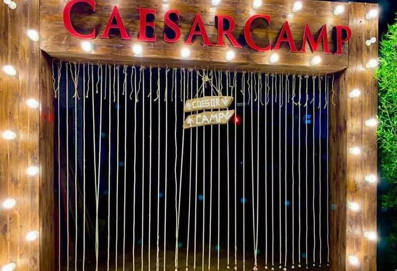 تختخواب و صبحانه Caesar Camp