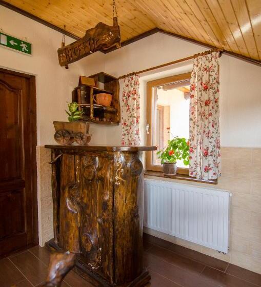 住宿加早餐  Casa Bălan