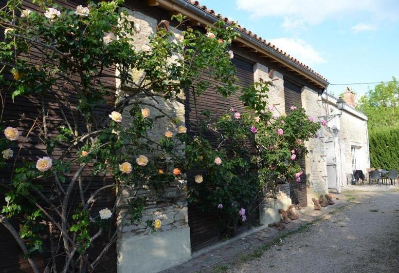 مبيت وإفطار La Maison Des Hérons