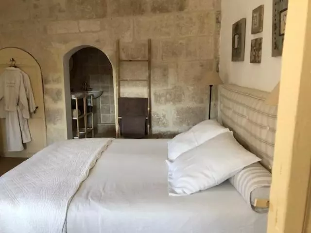 Aamiaismajoitus (B&B) Villa Verde Suite Familiale100m2, 2 Chambres, Terrasse Privative Possibilité Table D Hôte