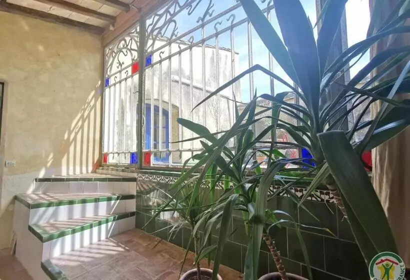 Aamiaismajoitus (B&B) Villa Verde Suite Familiale100m2, 2 Chambres, Terrasse Privative Possibilité Table D Hôte