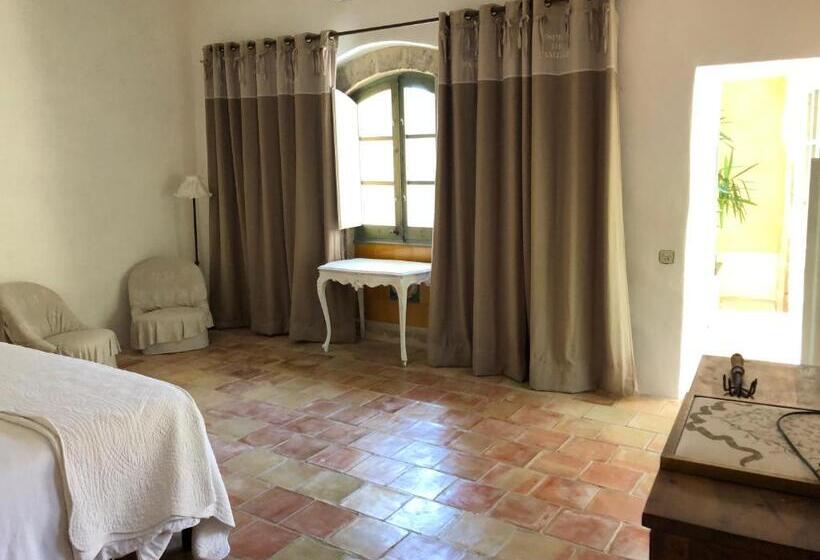 ベッドアンドブレックファースト Villa Verde Suite Familiale100m2, 2 Chambres, Terrasse Privative Possibilité Table D Hôte