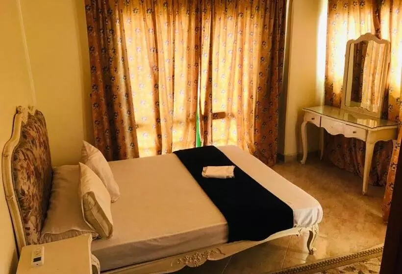 Green House Hotel Ras Elbar