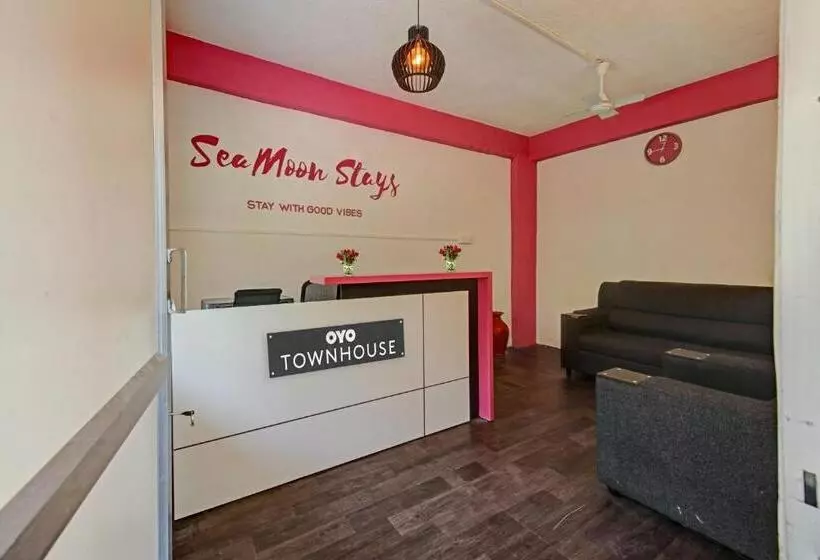 ホテル Collection O 93368 Sea Moon Stays Kovalam