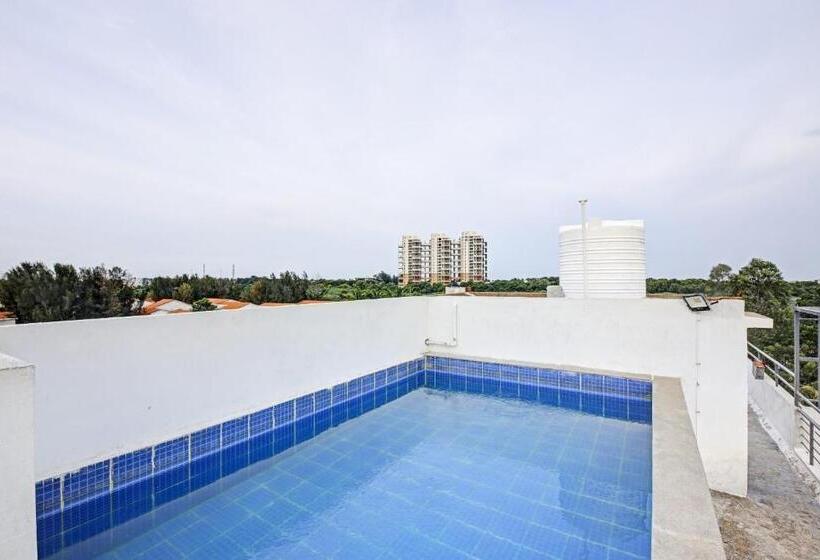 فندق Collection O 93368 Sea Moon Stays Kovalam