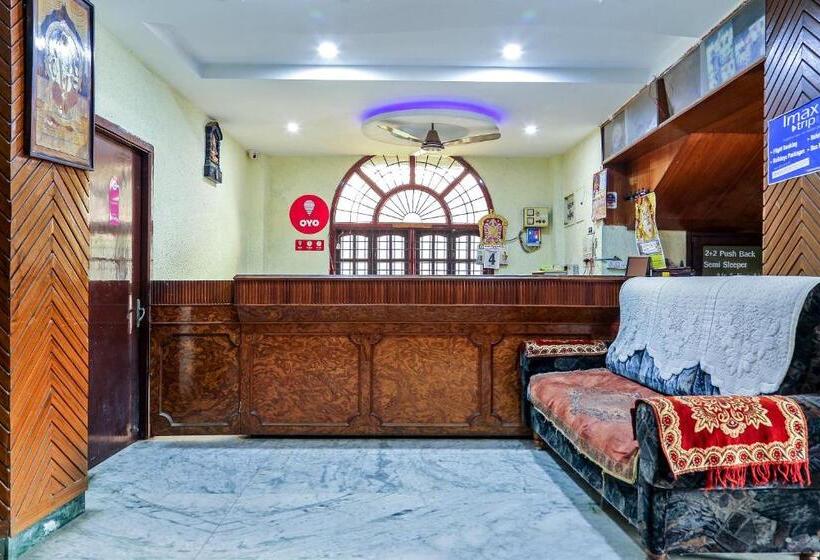 בית מלון כפרי Collection O Poojith Residency