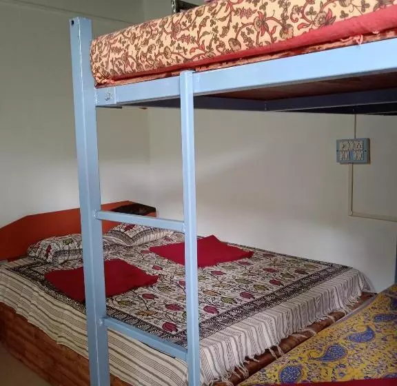 ホテル Gundappa Cafe Gokarna Kudle Beach