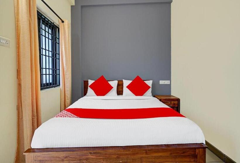 Hotel Oyo Flagship 83172 Royal Rooms