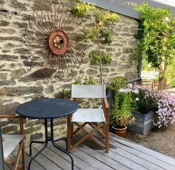 Majatalo Dunstan Times