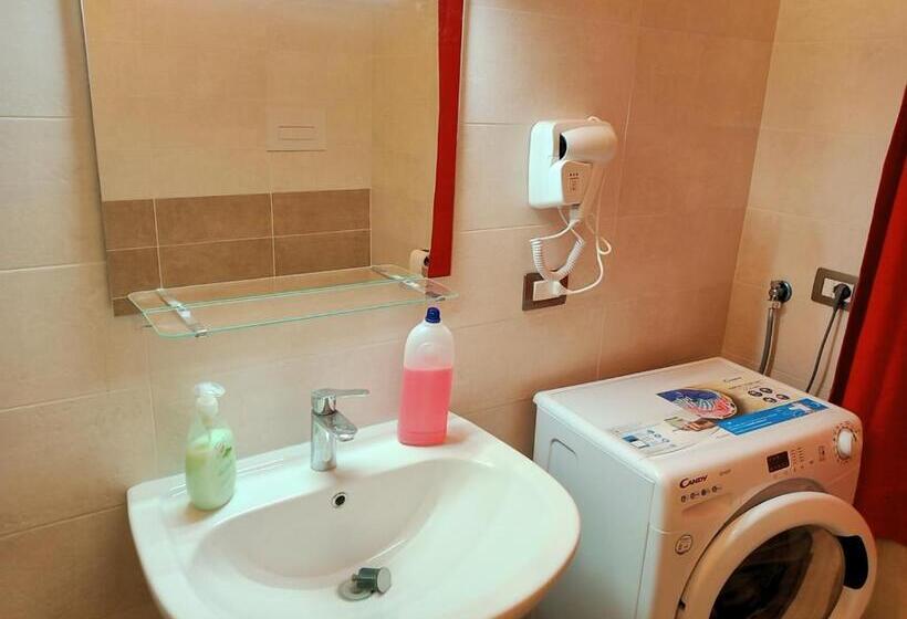 ペンション Le Stanze Di Ginevra 2 Santa Maria A Vico