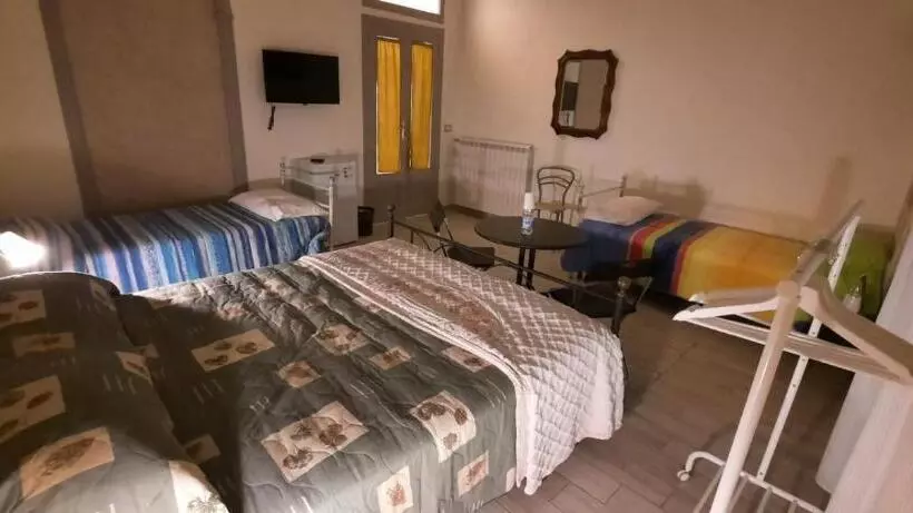 Majatalo Le Stanze Di Ginevra 2 Santa Maria A Vico