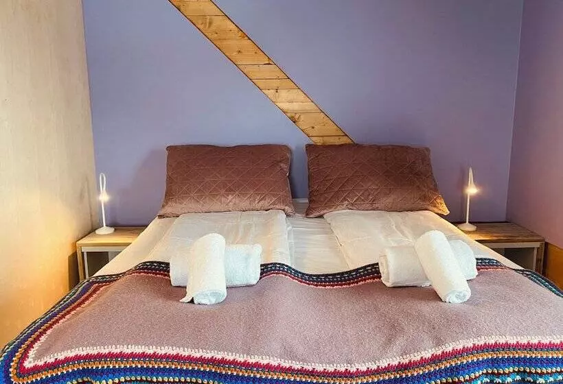 Majatalo Nøtnes Midnattsol Guesthouse