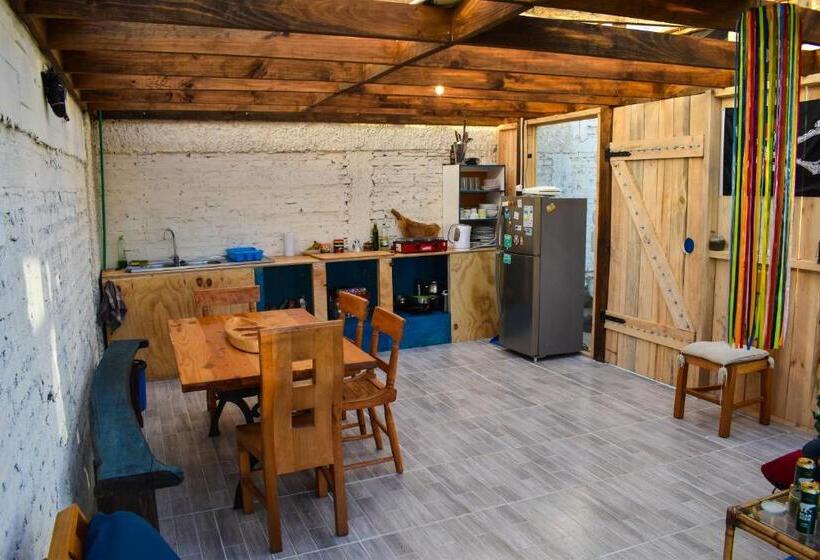 پانسیون Pichilemu Hostel Surfers View