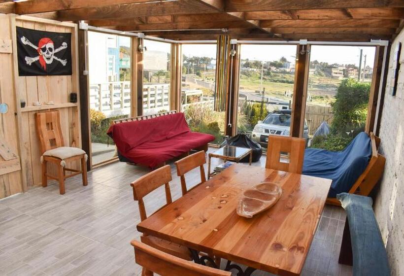 پانسیون Pichilemu Hostel Surfers View