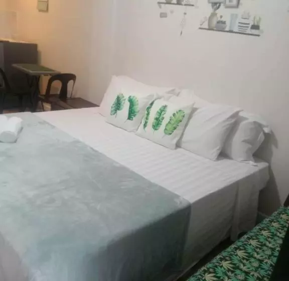 Majatalo Point Gate Inn