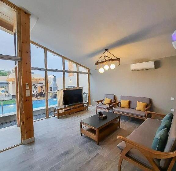 Resort شاليهات توت الريفية بالطائف