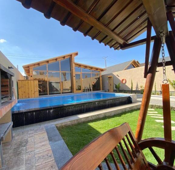 Resort شاليهات توت الريفية بالطائف