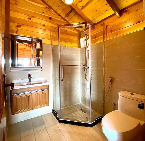 Resort شاليهات توت الريفية بالطائف