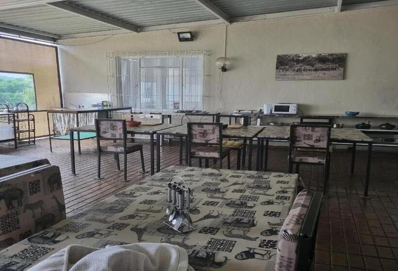 فندق صغير Peacevale Backpackers