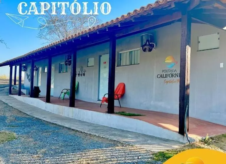 هاستل Pousada Califórnia