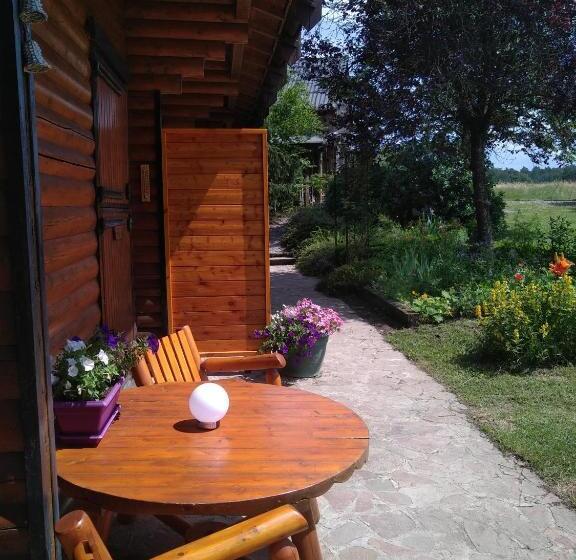 تختخواب و صبحانه Chalet Le Paradou Adults Only