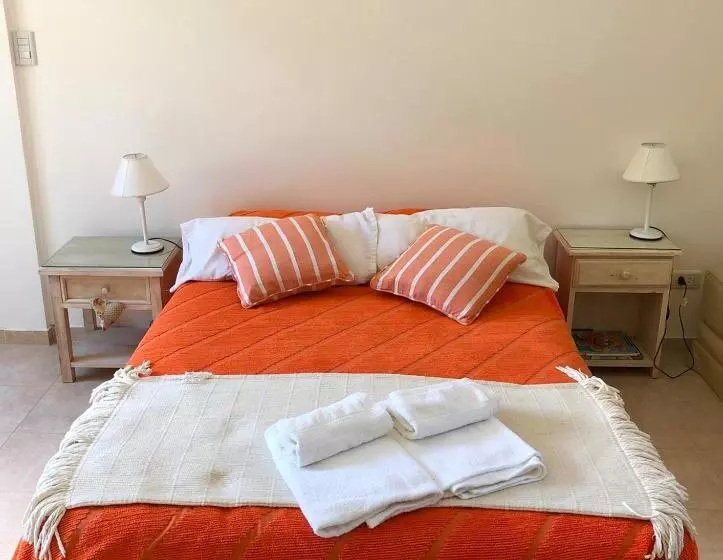 Aamiaismajoitus (B&B) Titanes Pinamar