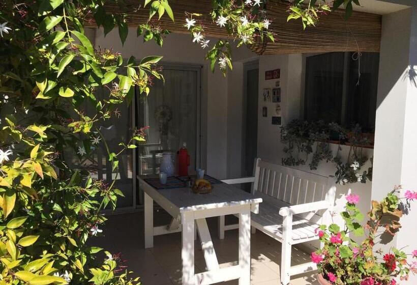 Bed & Breakfast Titanes Pinamar