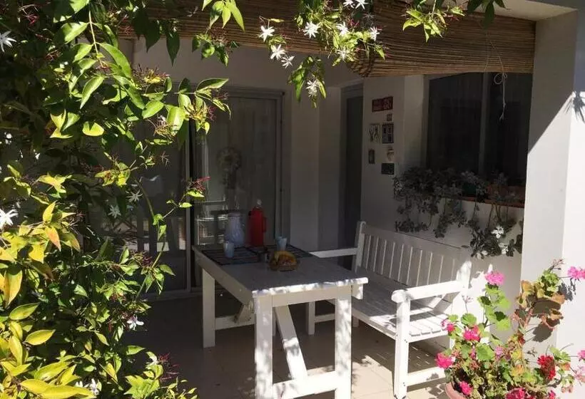 Aamiaismajoitus (B&B) Titanes Pinamar