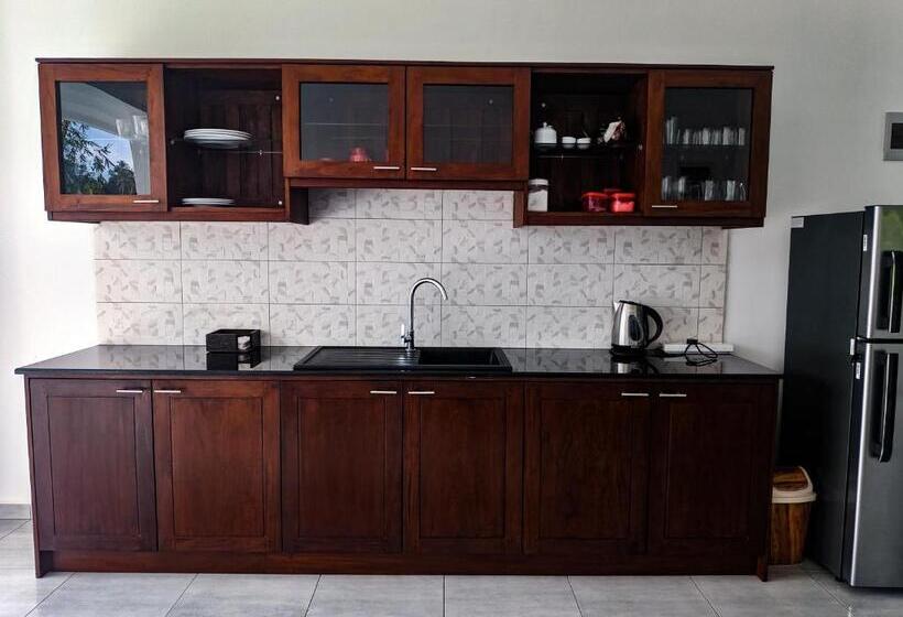 مبيت وإفطار Villa Red Pool